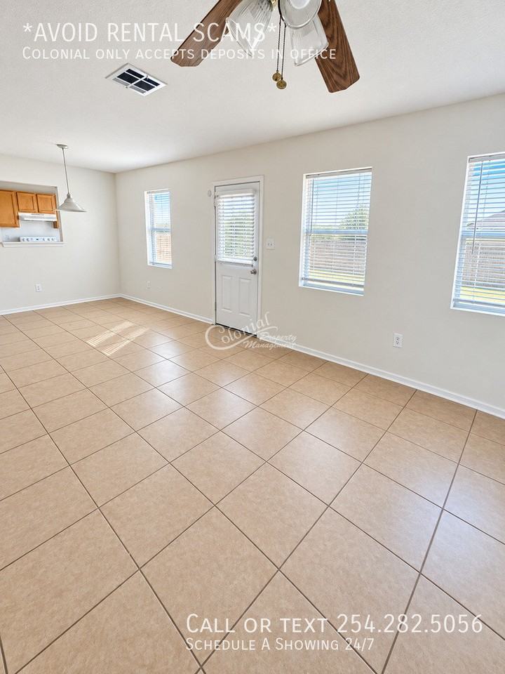 2302 Gallop Dr - Photo 3 of 15