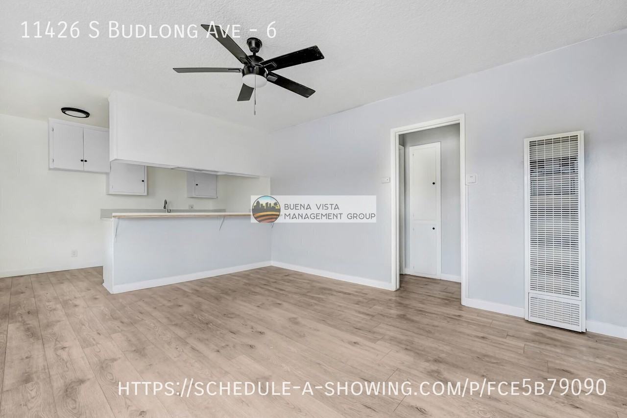 11426 S Budlong Ave #6 - Photo 3 of 10