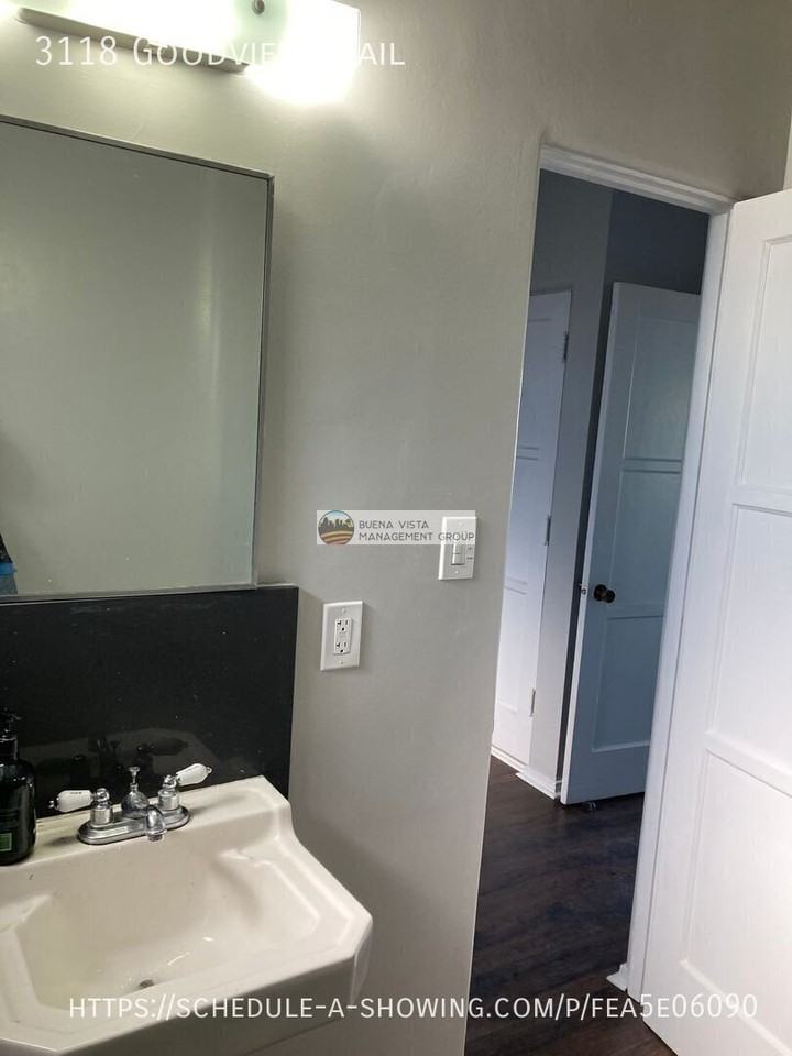 3118 Goodview Trl - Photo 5 of 11