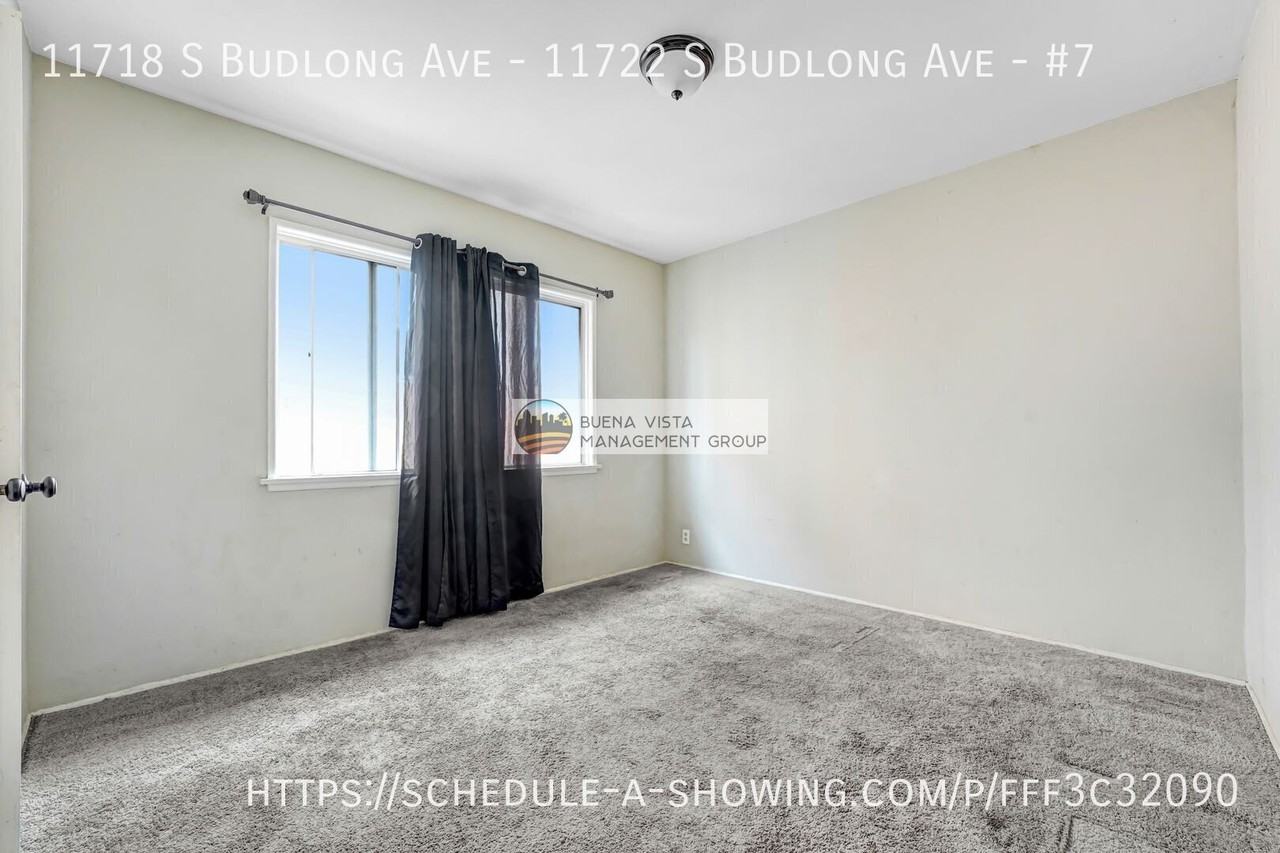 11718 S Budlong Ave - 11722 S Budlong Ave #7 - Photo 5 of 6