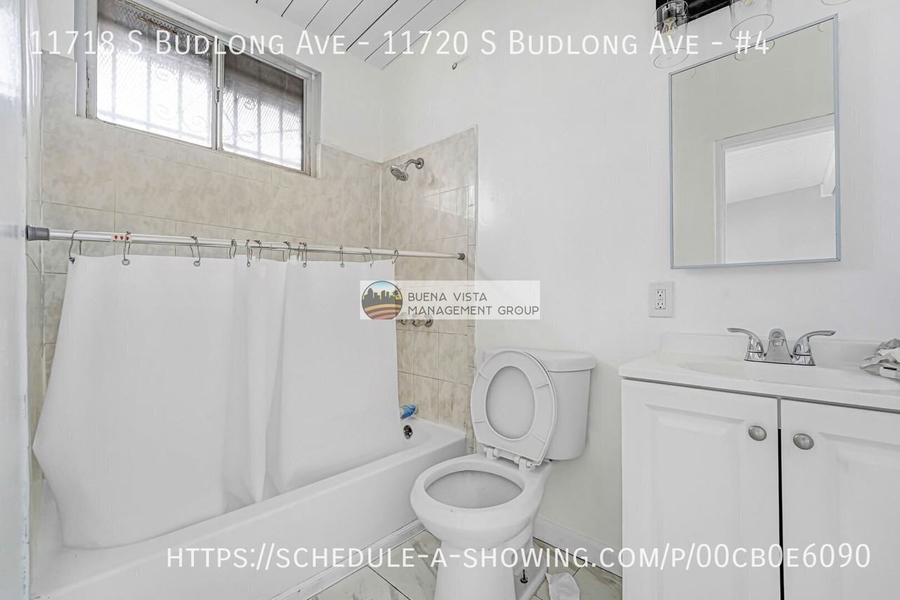 11718 S Budlong Ave - 11720 S Budlong Ave #4 - Photo 7 of 7