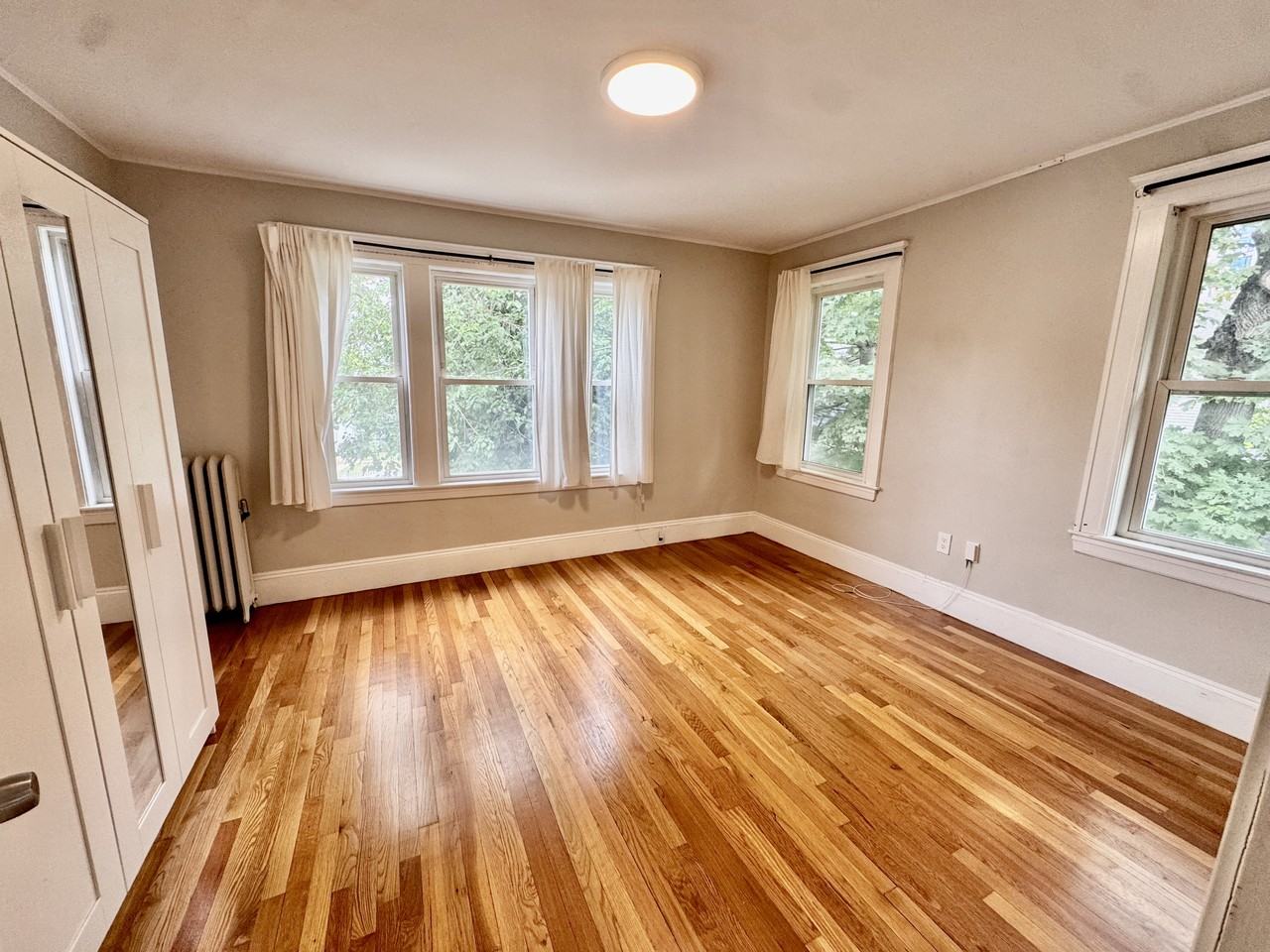 87 Burget Ave #2 - Photo 5 of 19