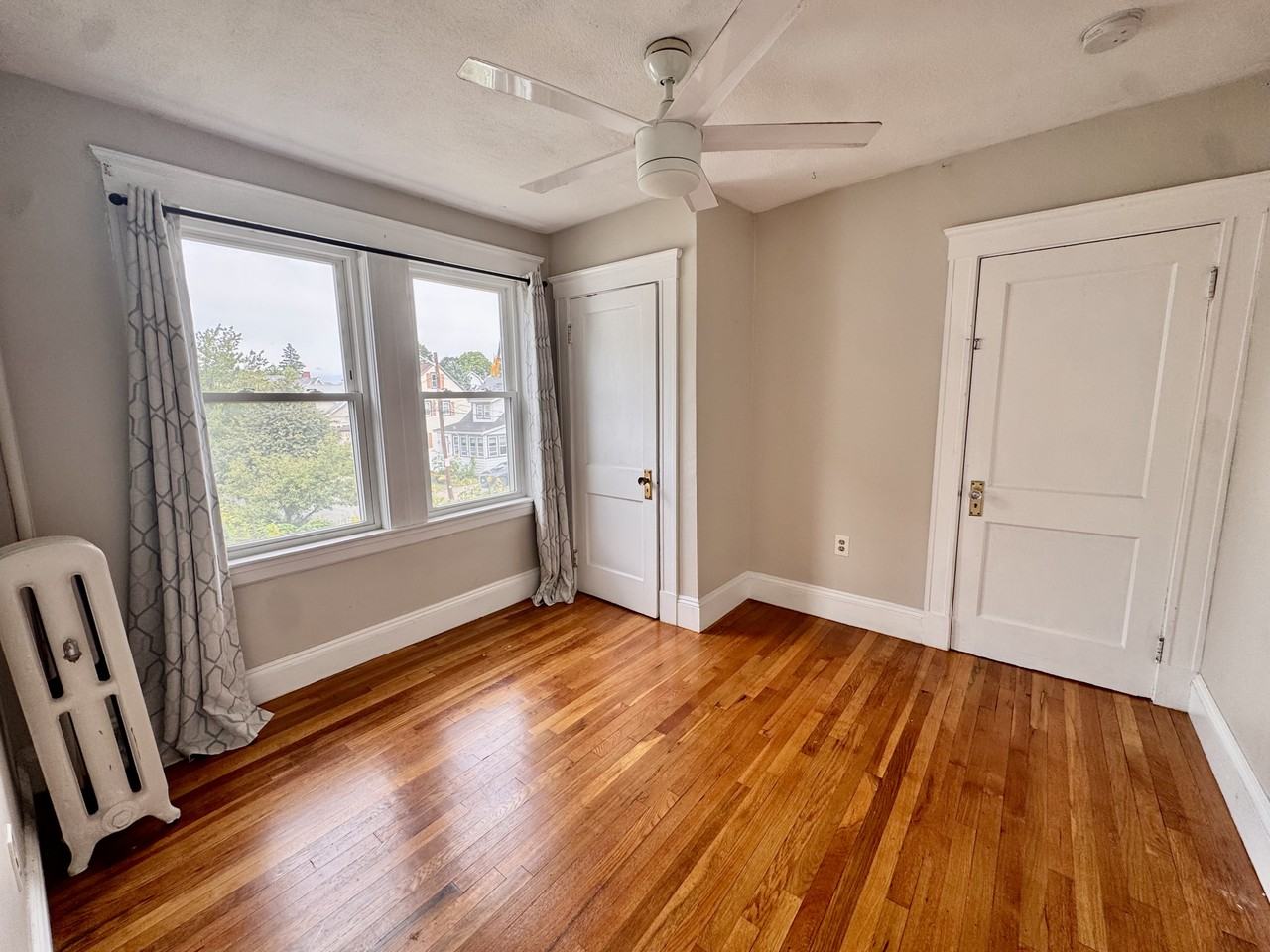 87 Burget Ave #2 - Photo 6 of 19
