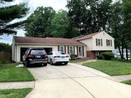 featured image of 6372 Woodland Ridge Ct