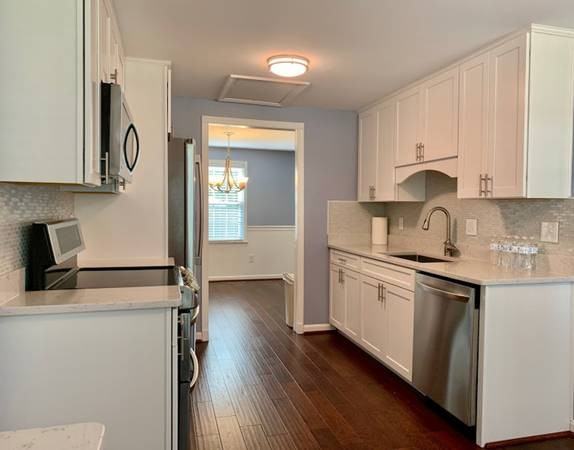 6372 Woodland Ridge Ct - Photo 4 of 7
