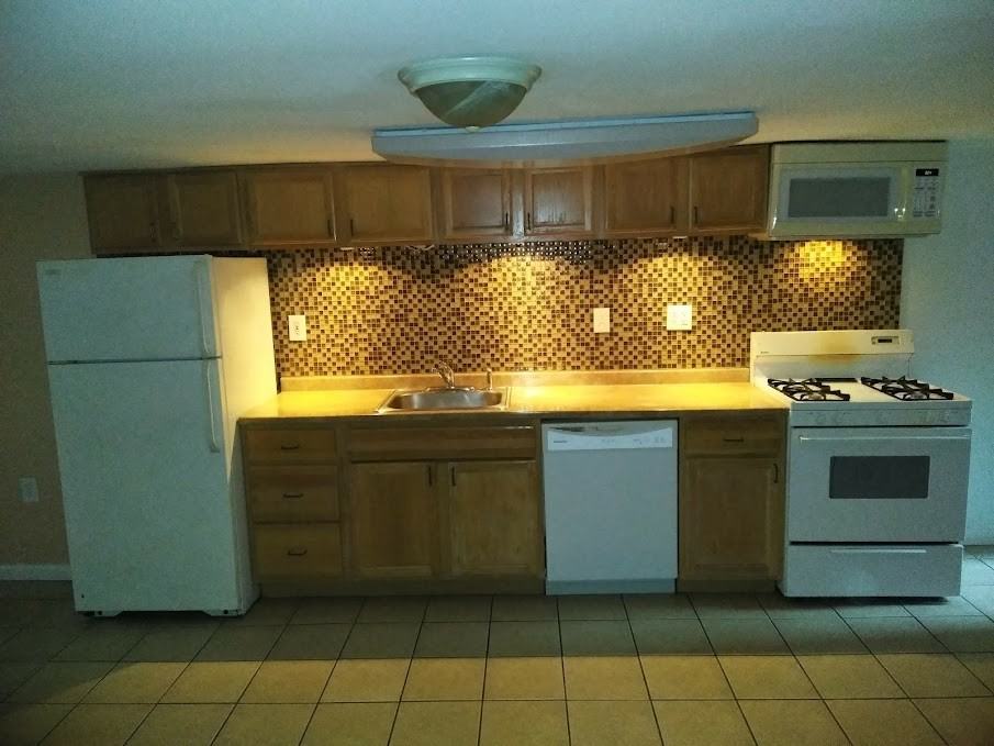 918 S St Nw #NA - Photo 2 of 20