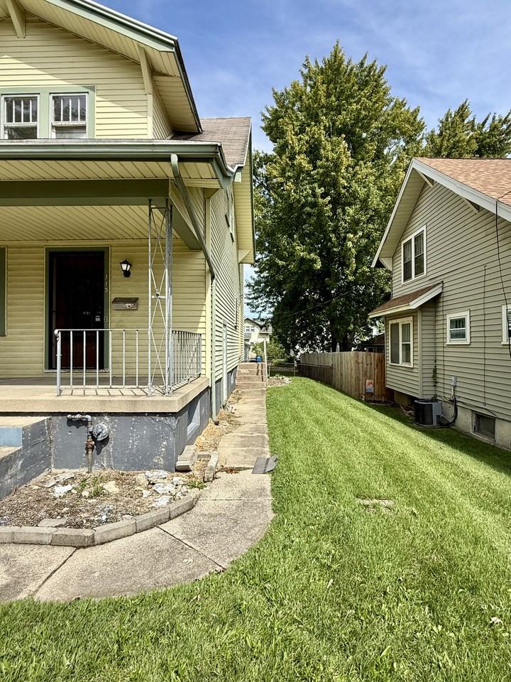 113 Fernwood Ave #NA - Photo 3 of 31