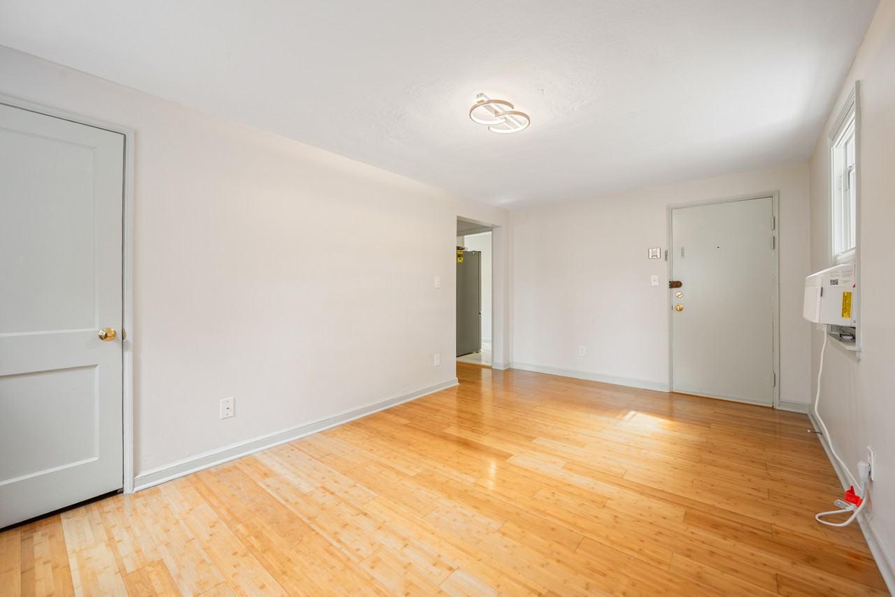 23 Newman Rd #1 - Photo 3 of 9