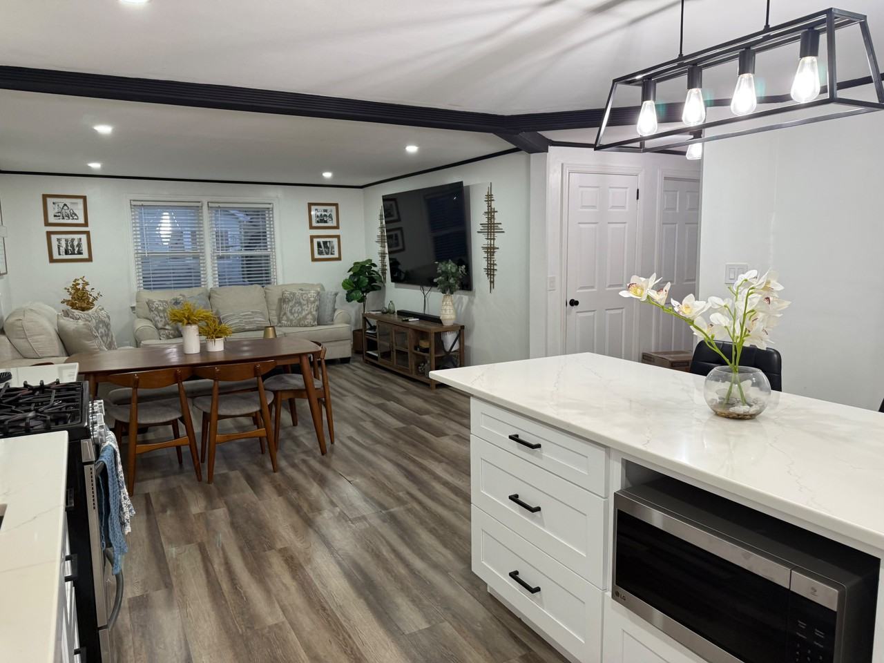 110 Sanford Ave #2 - Photo 4 of 16