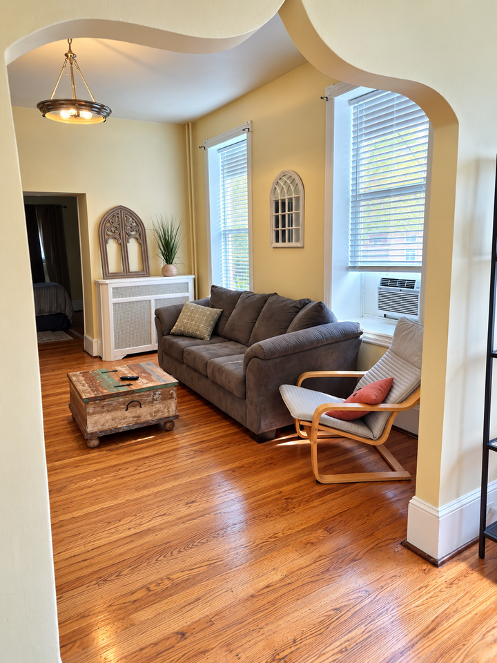 5829 Reach St #1 - Photo 3 of 12