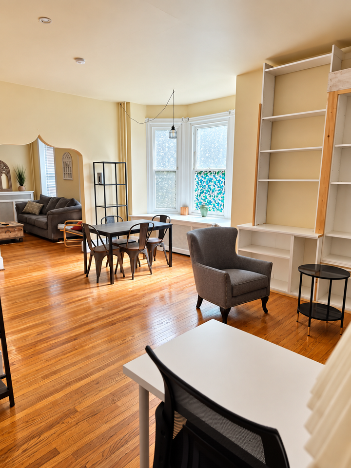 5829 Reach St #1 - Photo 6 of 12