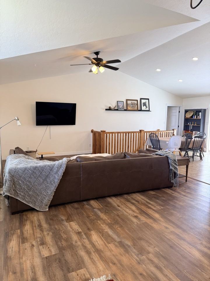 598 Palace Pkwy #NA - Photo 3 of 22