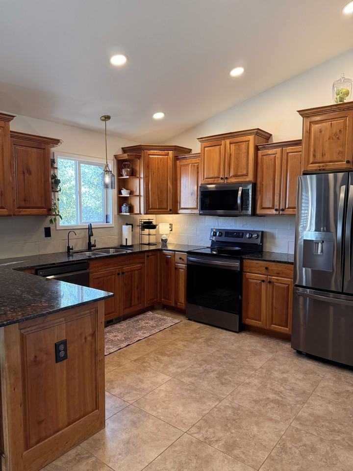 598 Palace Pkwy #NA - Photo 4 of 22