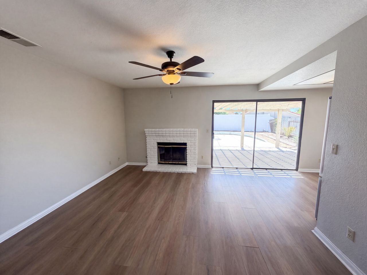 25432 Pistache Ct #NA - Photo 2 of 12