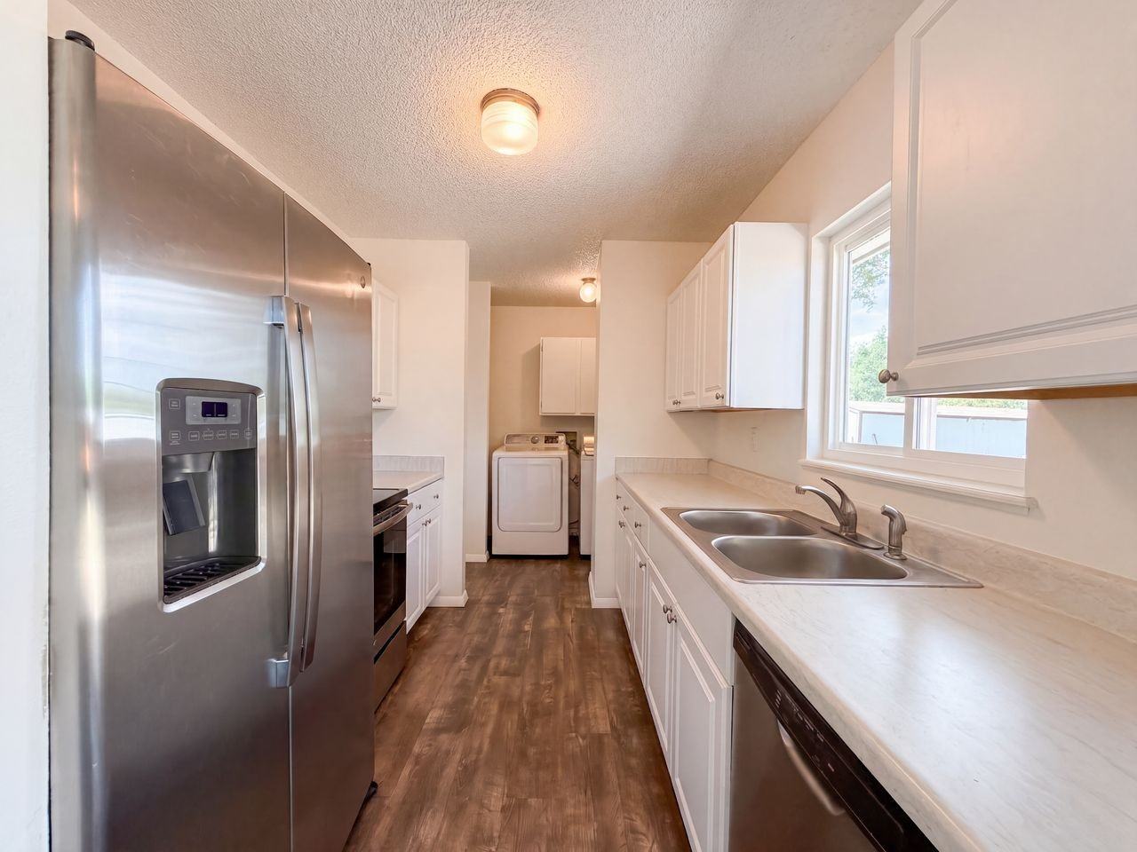 3517 Vernon Dr #NA - Photo 3 of 13