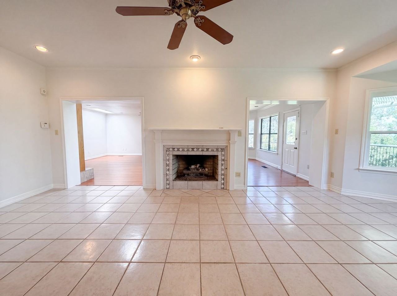 7633 Westwind Dr #NA - Photo 3 of 14