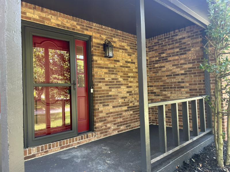 1941 Stockwell Dr - Photo 4 of 25