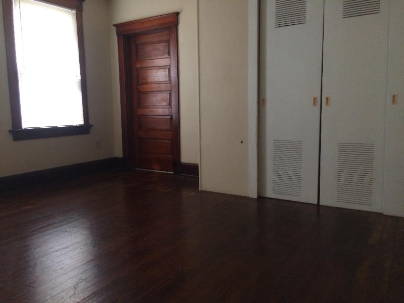 123 Parker St - Photo 3 of 18