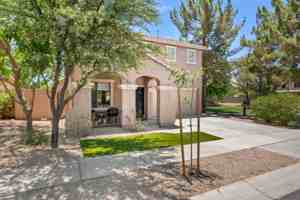 featured image of 4497 E Willet St