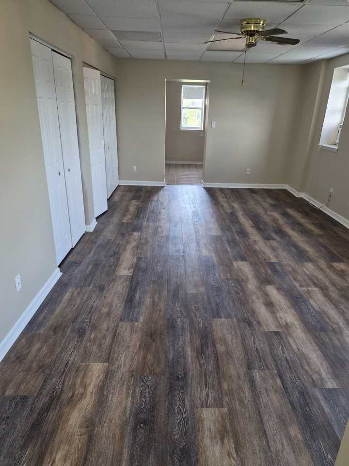 400 Chestnut St #3 - Photo 6 of 13