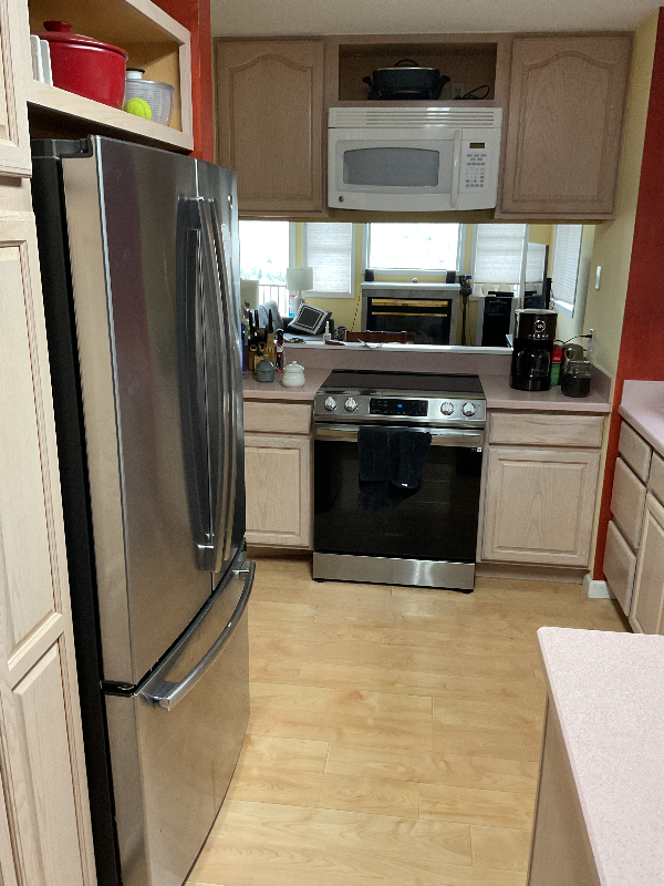 460 Moonridge Dr #G1 - Photo 4 of 13
