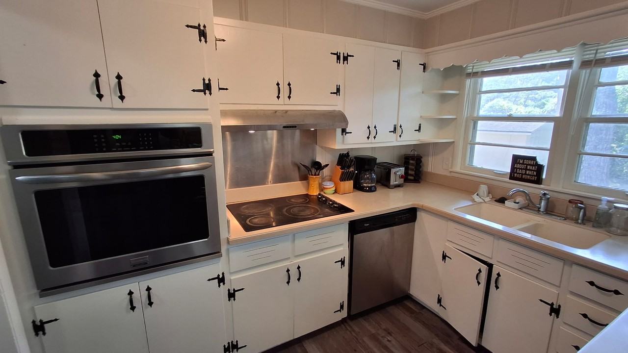 4705 Joe Davis Dr Sw #1 - Photo 4 of 7