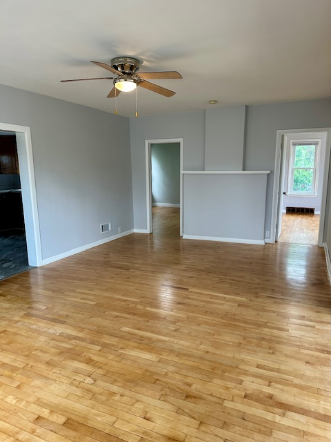 1817 Lewis St - Photo 2 of 8