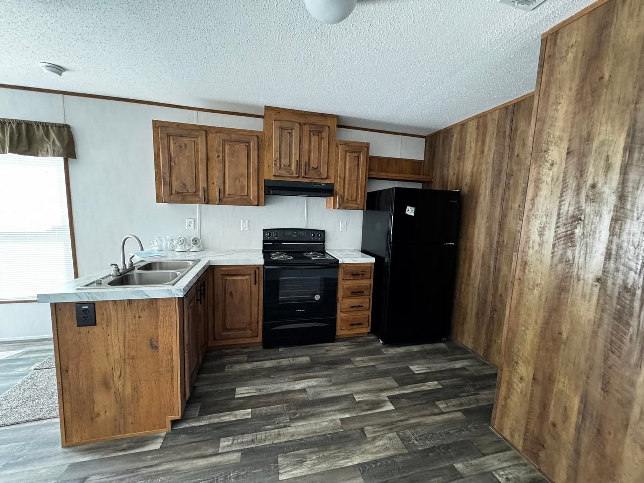 7650 State Rd E #3 - Photo 4 of 9