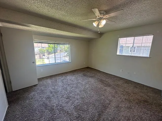 6301 Wexford Cir - Photo 4 of 15