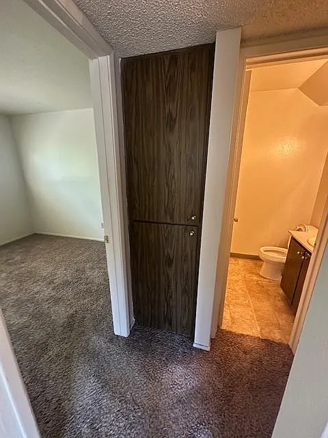 6301 Wexford Cir - Photo 5 of 15