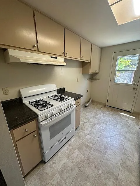 6301 Wexford Cir - Photo 7 of 15