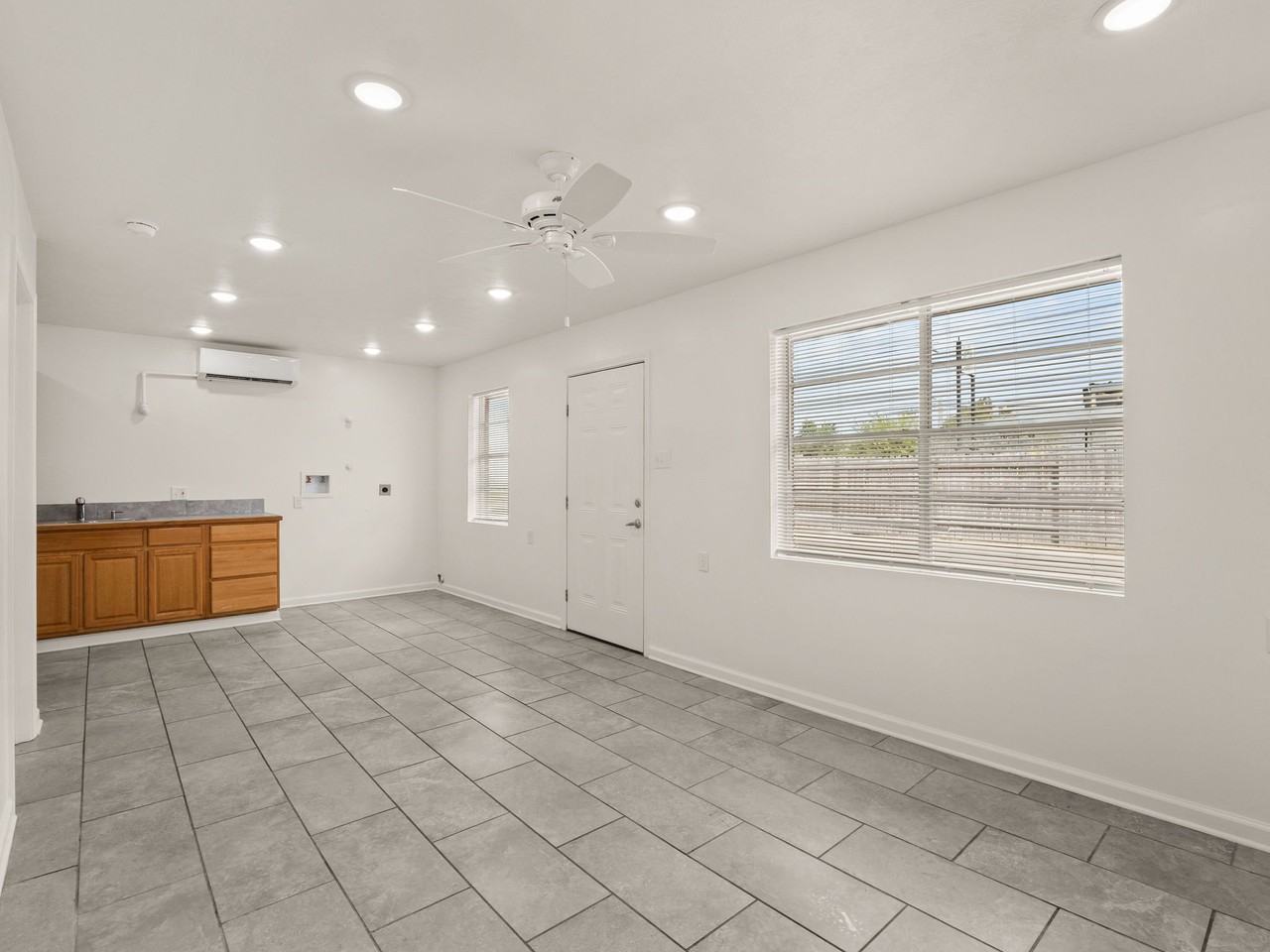 1001 Mcdonald Dr #11 - Photo 2 of 10