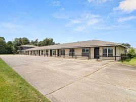 featured image of 3322 Kingham Rd #4