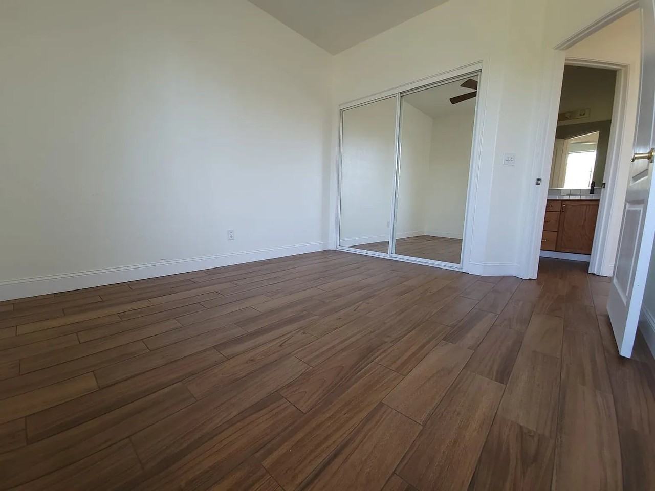 5797 W Decatur Ave - Photo 5 of 20