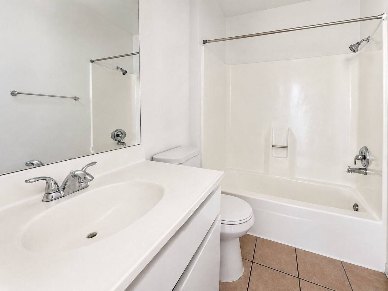 316 E Avenue Q #02 - Photo 6 of 13
