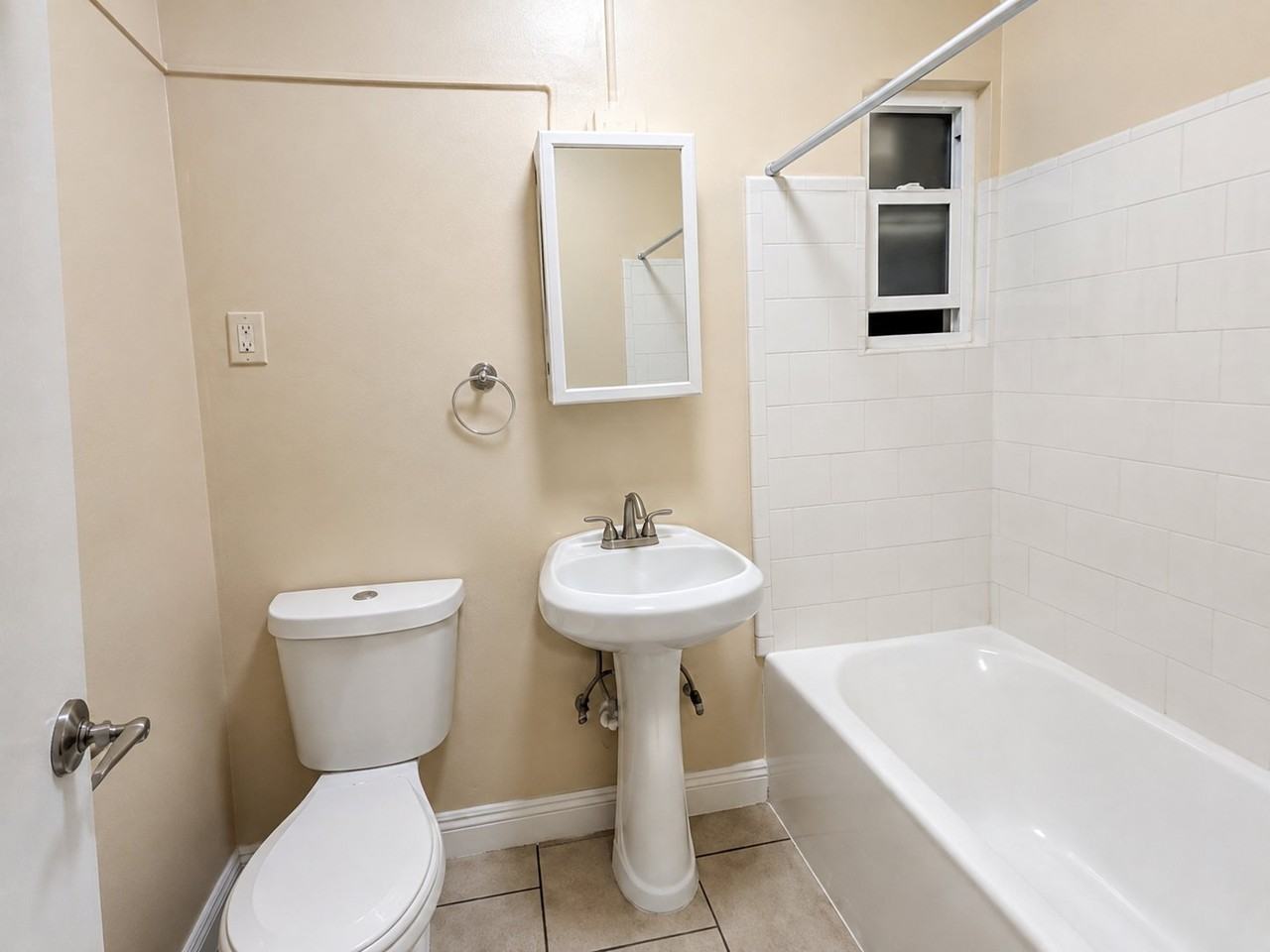 2877 San Marino St #107 - Photo 5 of 10