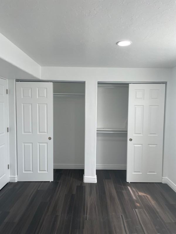 1053 Barton Ct #BS - Photo 7 of 9