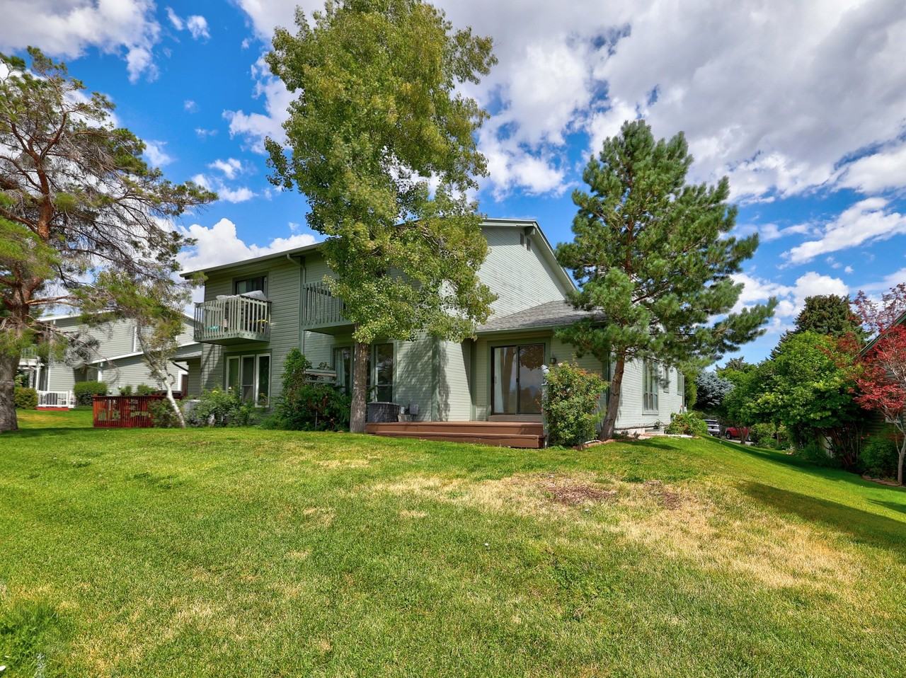 4498 W Skye Dr - Photo 3 of 39