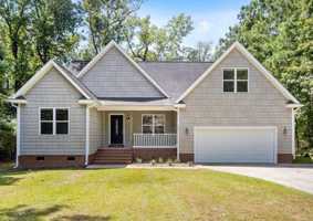featured image of 125 Bayside Dr