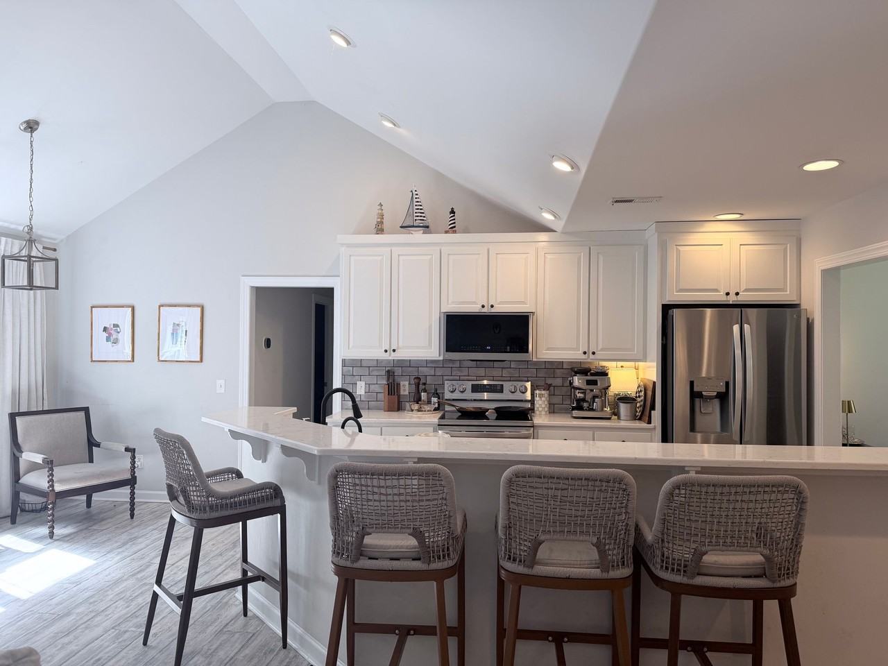 125 Bayside Dr - Photo 6 of 15