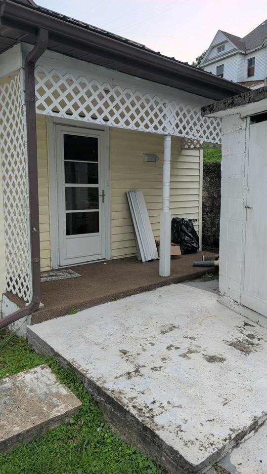 3203 Willey Ave - Photo 2 of 12