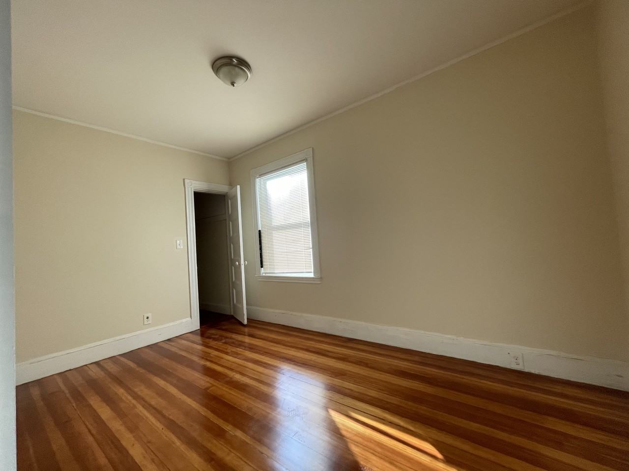 46 Neponset Ave #1 - Photo 3 of 5