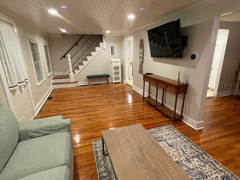 6 Trenton St - Photo 2 of 11