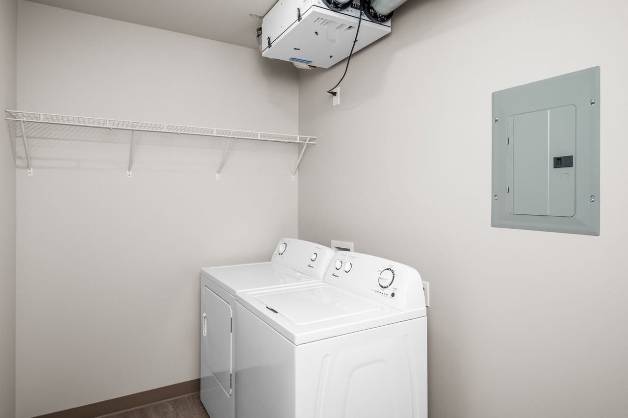 422 Lake St #105 - Photo 6 of 6