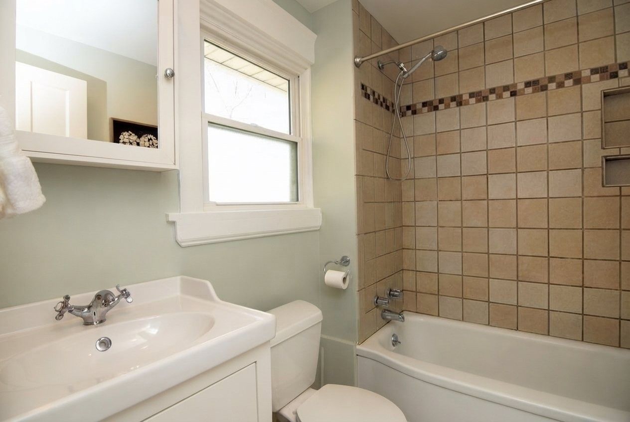4067 Paxton Ave - Photo 7 of 8