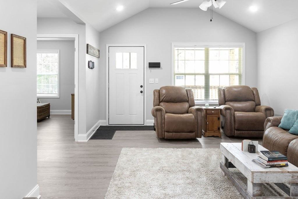 106 Lafon Dr - Photo 6 of 20