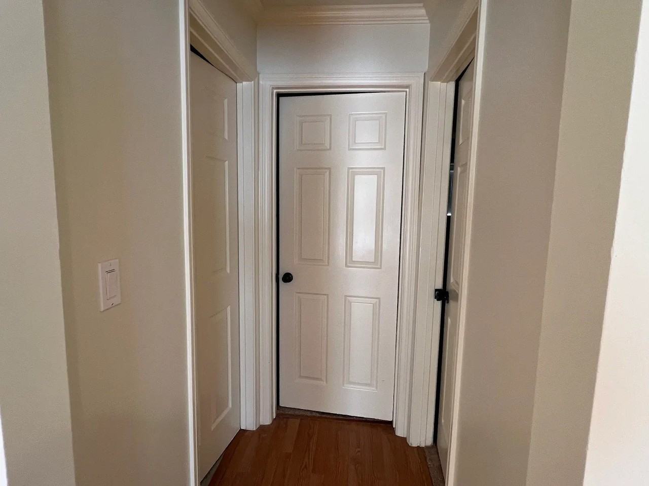 625 E Cypress Ave #B - Photo 5 of 12