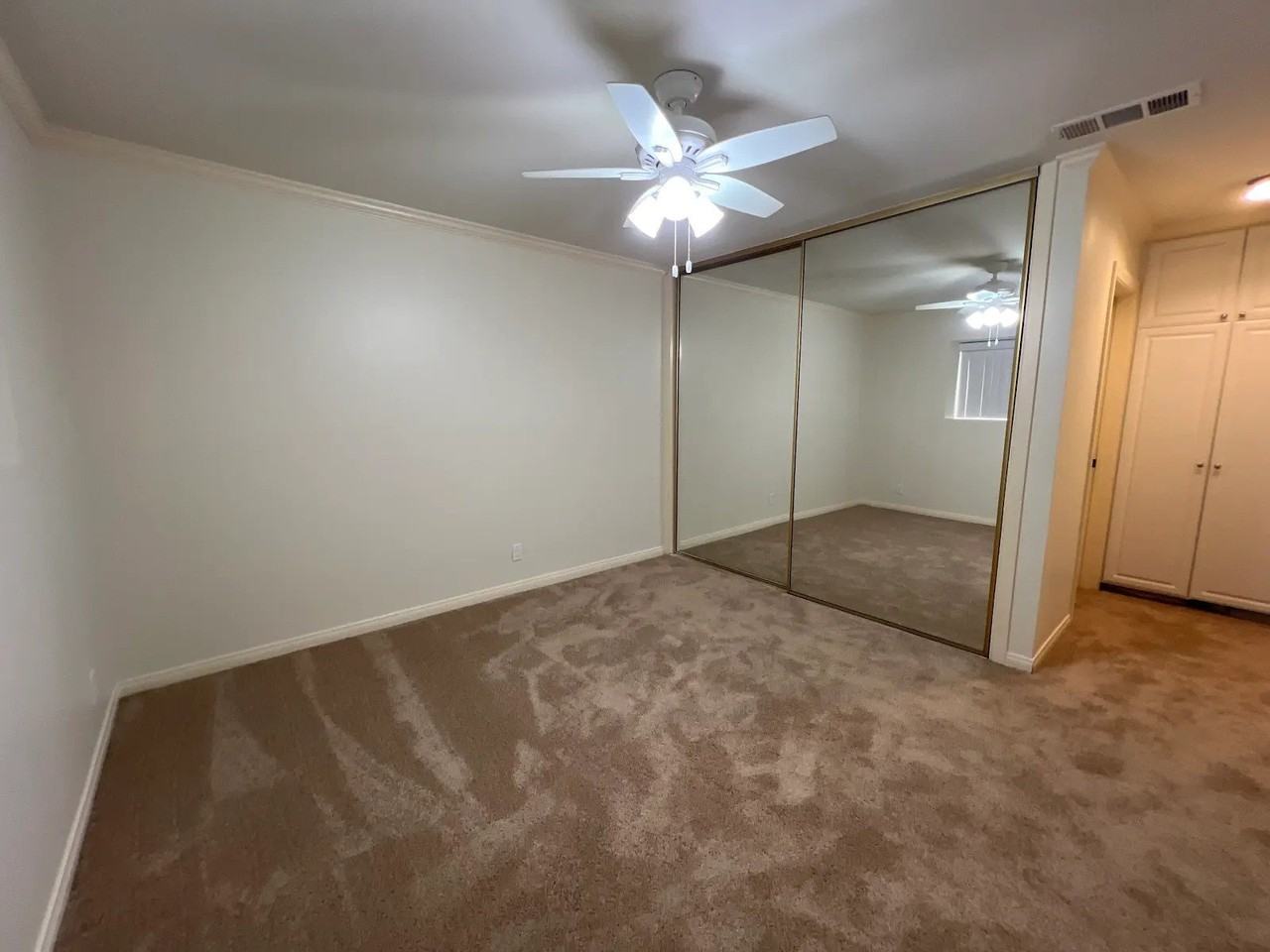 625 E Cypress Ave #B - Photo 7 of 12