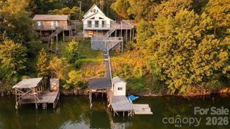138 Strand Rd - Photo 1 of 1