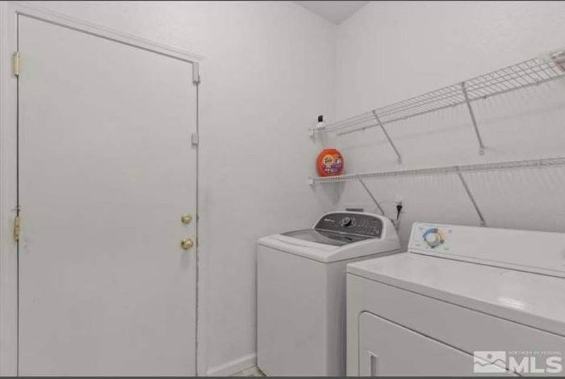8920 Rising Moon Dr - Photo 7 of 7